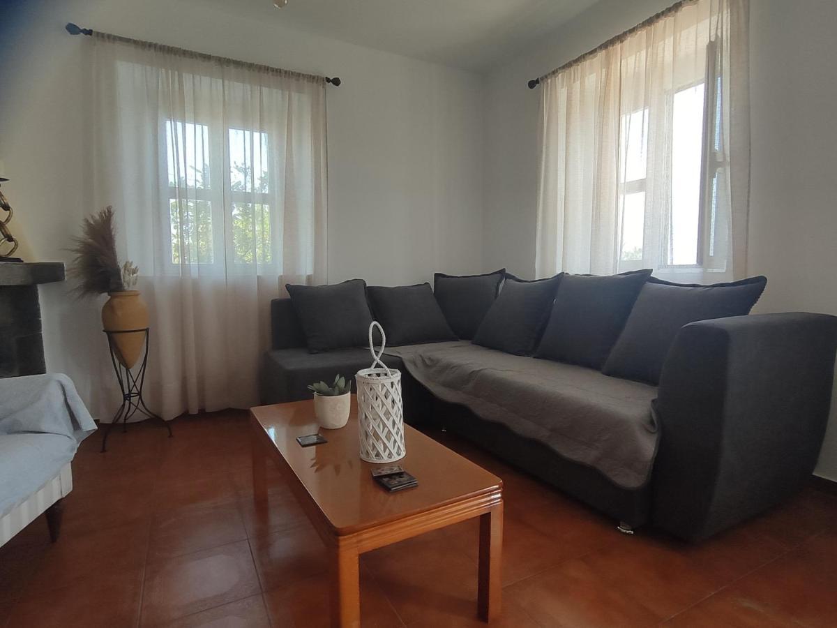 Traditional Kos Villa With Swimming Pool, Lawn Yard And Bbq المظهر الخارجي الصورة